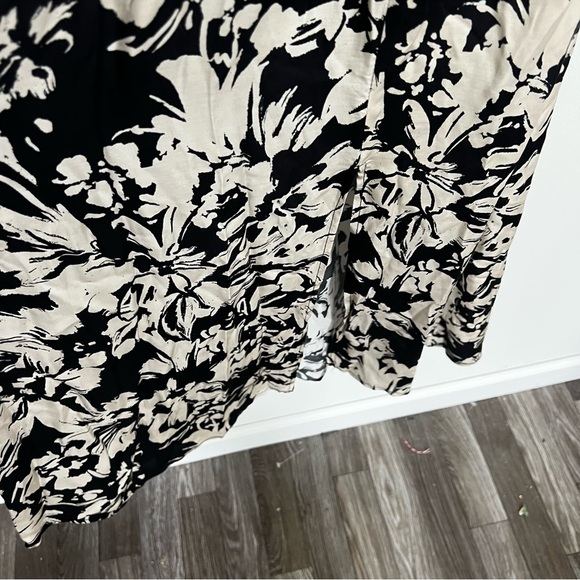 Evereve Winona Satin Floral Midi Dress - Picture 8 of 15